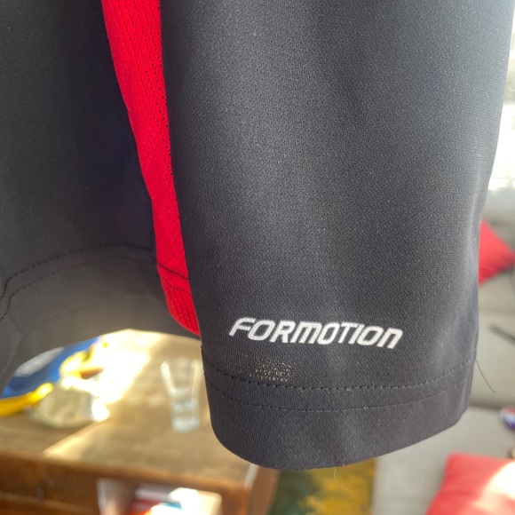 Retro Liverpool training top - Picture 6 of 6